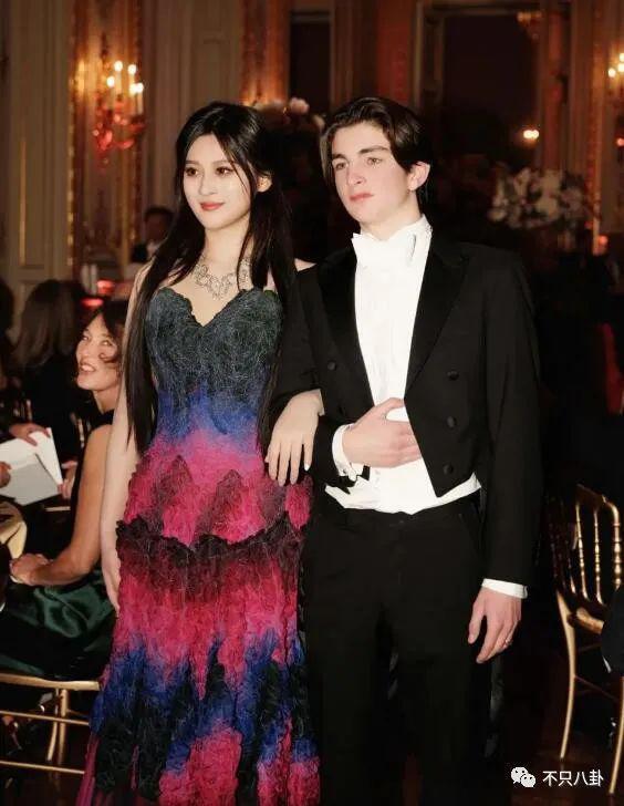 顶级白富美的游戏？二代们的生活咱们想象不到！