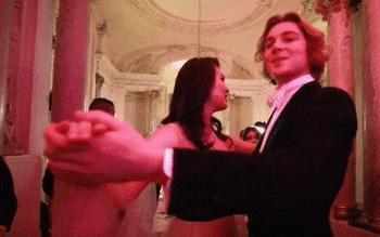 顶级白富美的游戏？二代们的生活咱们想象不到！