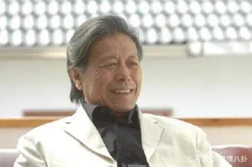 曾主演张艺谋电影，几十年默默无闻，张嘉译钱雁秋是他的学生