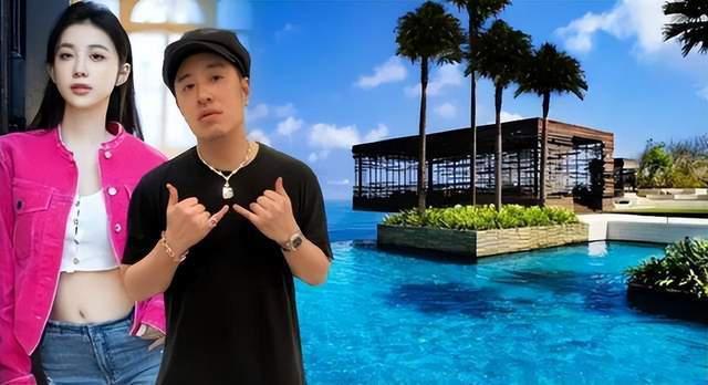 潘玮柏晒婚礼照承认补办婚礼 宣云穿50万婚纱出嫁