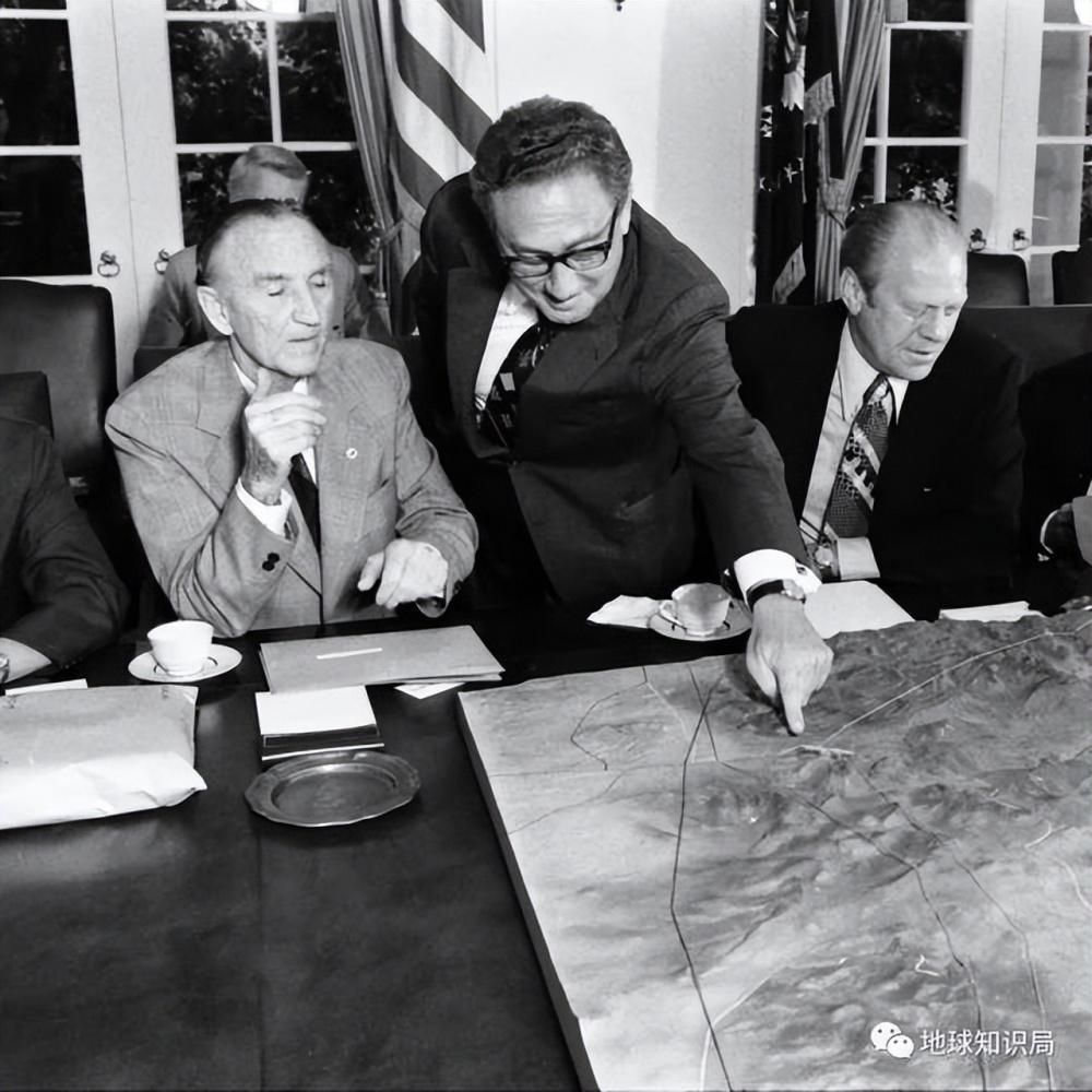 国际关系大师基辛格，刚刚去世了