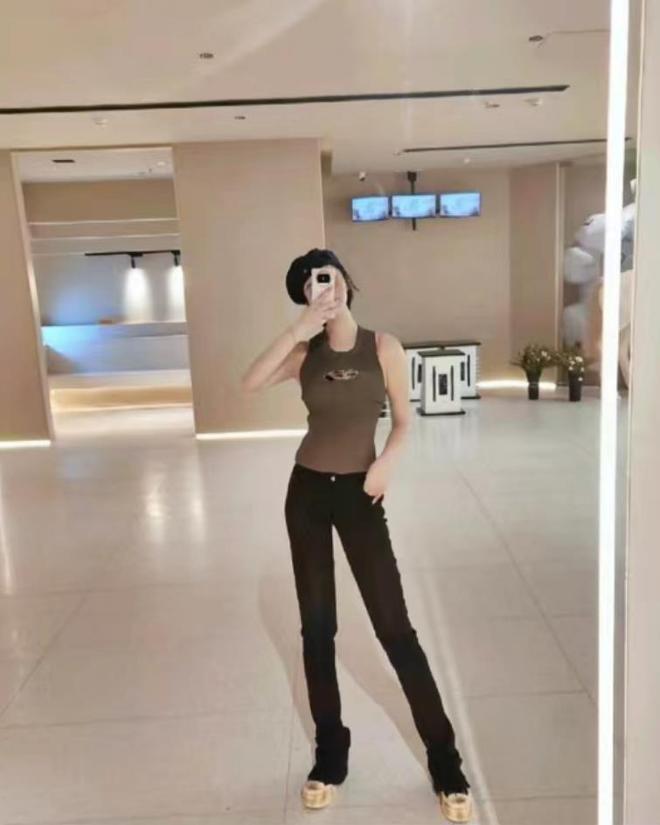 杨鸣婚变风波升级！小三孕味明显，被曝将生产，更多证据曝光