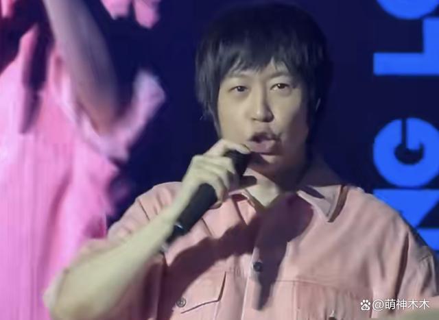五月天演唱会被曝假唱对口型，粉丝称是惯犯，更多黑幕被扒