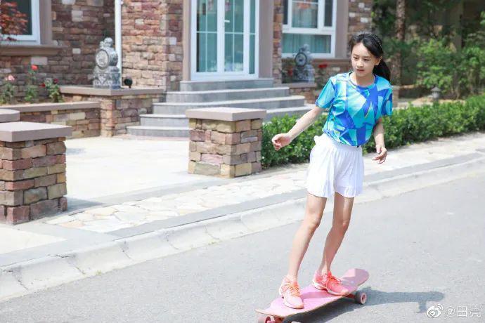 王诗龄进贵族女校，名二代们的“精英教育”到底咋回事？