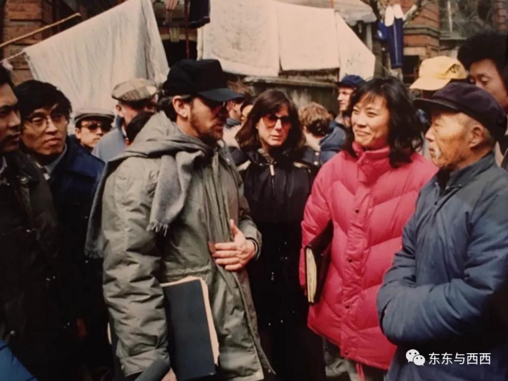梅根想复出找她拜码头，这位华裔女大佬的奋斗经历太牛了