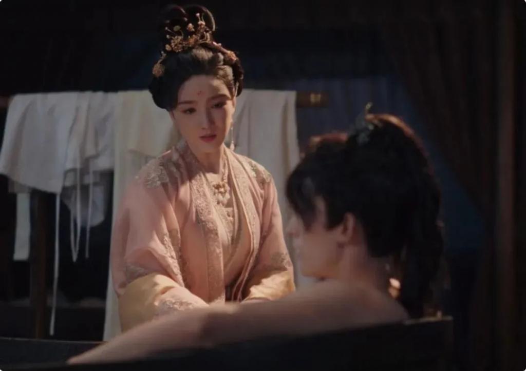 条件不符就别演“情妇”了，34岁陈小纭告诉你啥叫教科书式撩汉