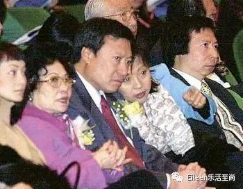 分300亿给美貌儿媳？新晋女首富经历了什么赌王都来吃瓜