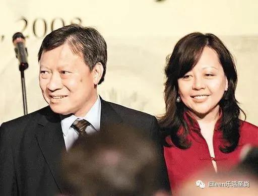 分300亿给美貌儿媳？新晋女首富经历了什么赌王都来吃瓜