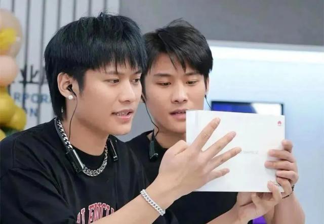 小杨哥走红，是这个时代最大的悲哀