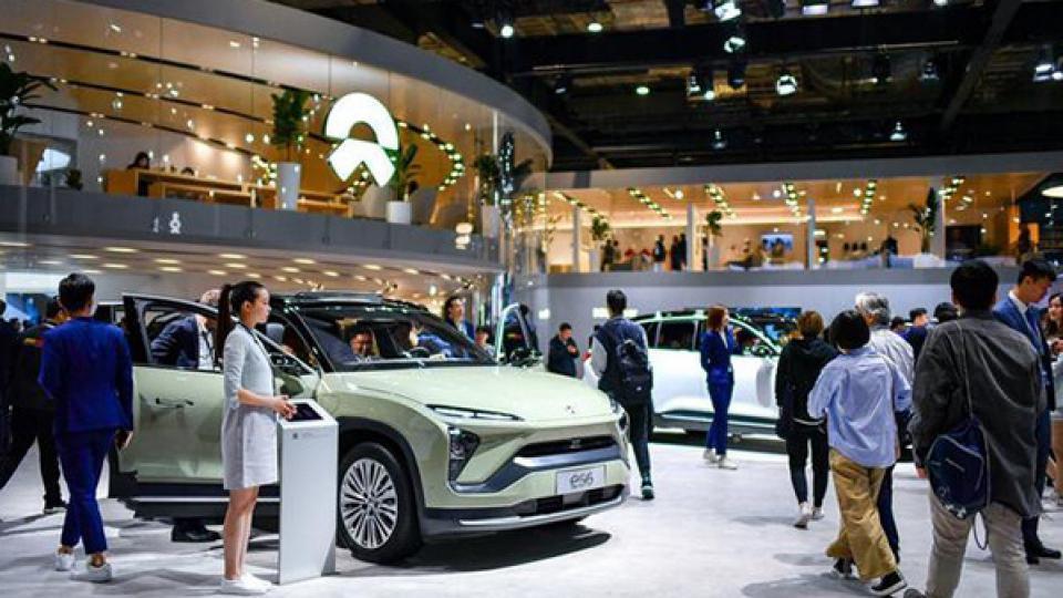 “用侮辱女性的描述诋毁蔚来”，300万粉丝“大V”一审被判赔偿60余万元、致歉90天