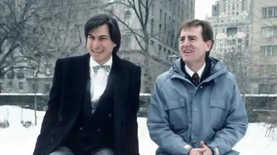 是天才还是疯子？看苹果教父的传奇一生！