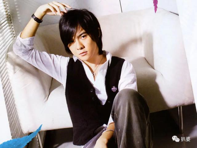 没分手，居然还结婚了？