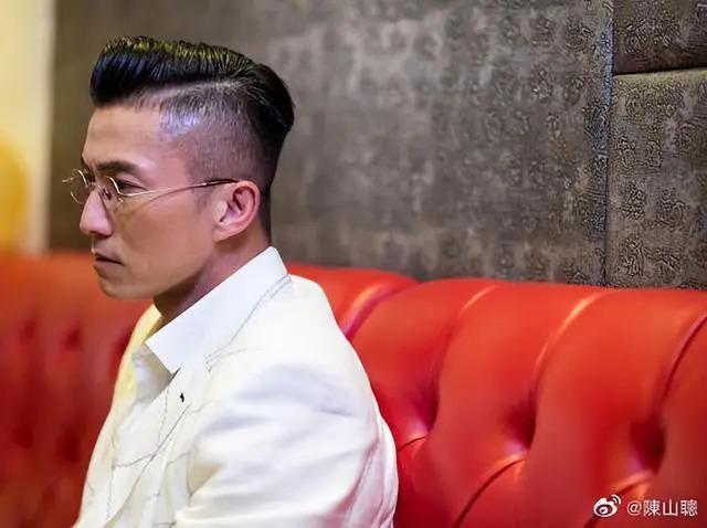 耍大牌？TVB视帝深圳开工获粉丝要求合照无回应，网民说法不一