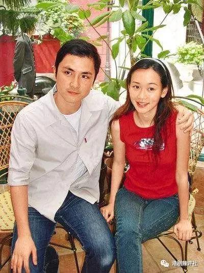 前TVB女星参加儿子毕业礼，神秘丈夫仍缺席，曾因未婚生女遭雪藏