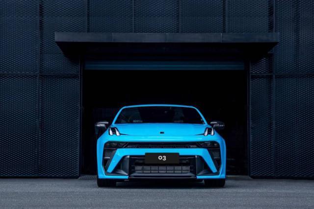 领克 03  ，国产燃油车最后的荣光