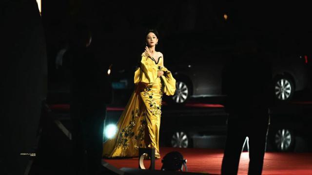 啊！我死了！姐姐杀我！这绝对是内娱独一份