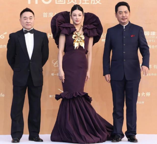 嚯！她居然悄悄复出了？