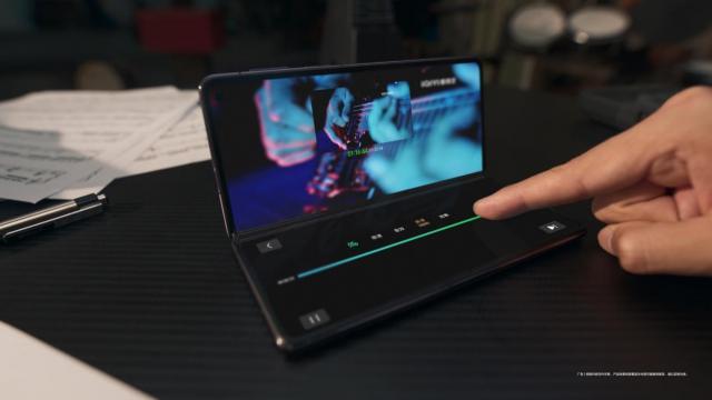 绝非噱头的大屏体验！华为 Mate X5 折叠生态创新，持续引领行业