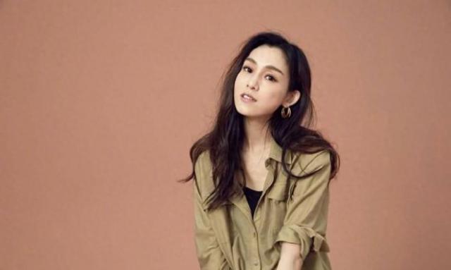 范玮琪自曝母亲病重，75岁寿辰靠插管躺床度日