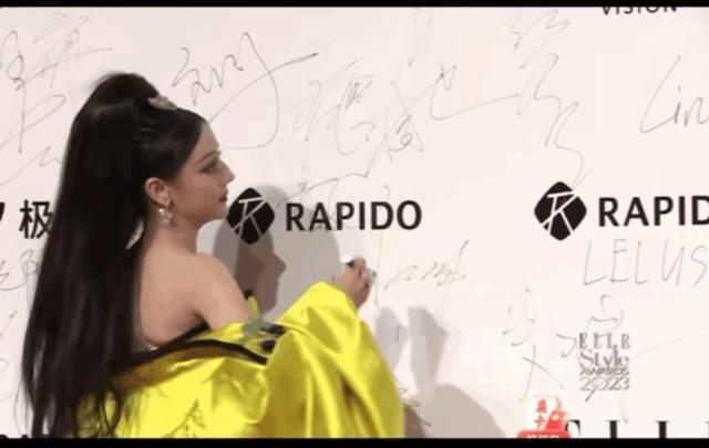 狗仔曝热巴大瓜！红毯礼服做不了主，本人没自信