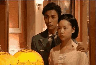 冷清秋是怎么从天真少女变成豪门怨妇的？