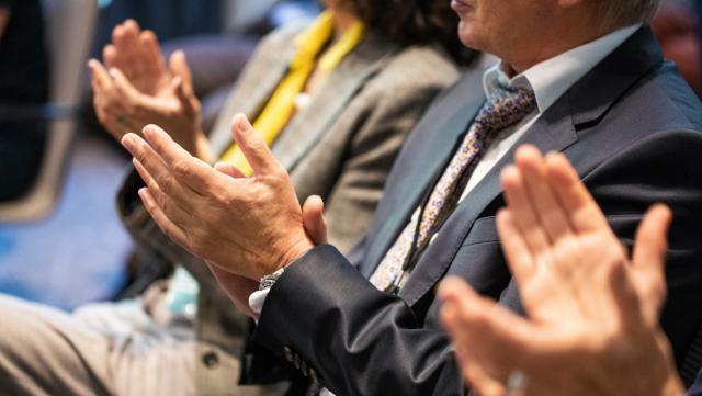 一方水土养一方“大师”