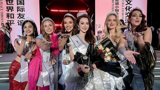 朱芷瑩成为首位在国际友谊小姐全球总决赛上夺冠的中国选手
