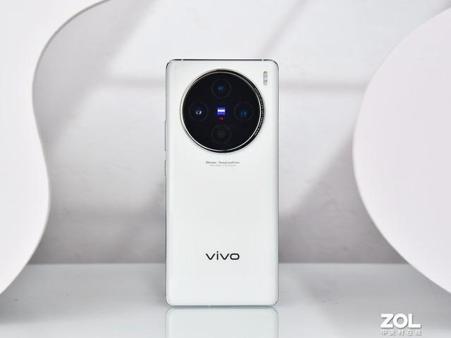 vivo X100实测：天玑9300捅穿安卓性能天花板