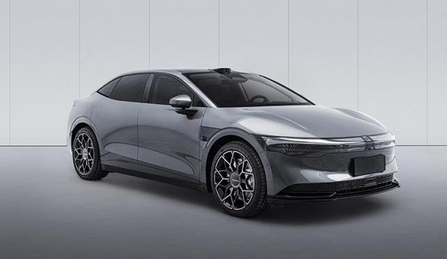 极氪首款纯电轿车 007 申报图公布，11 月 17 日开启预售