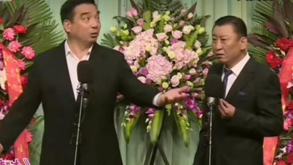刘兰芳之子相声演员王玉因胃癌去世，冯巩李金斗送花圈