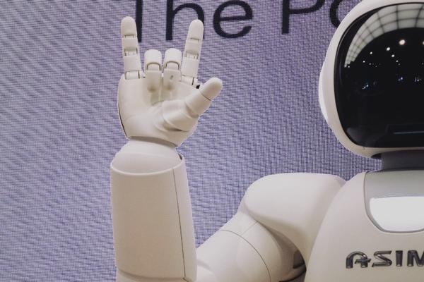 北大全新“机械手”算法：辅助花式抓杯子，GTX 1650实现150fps推断