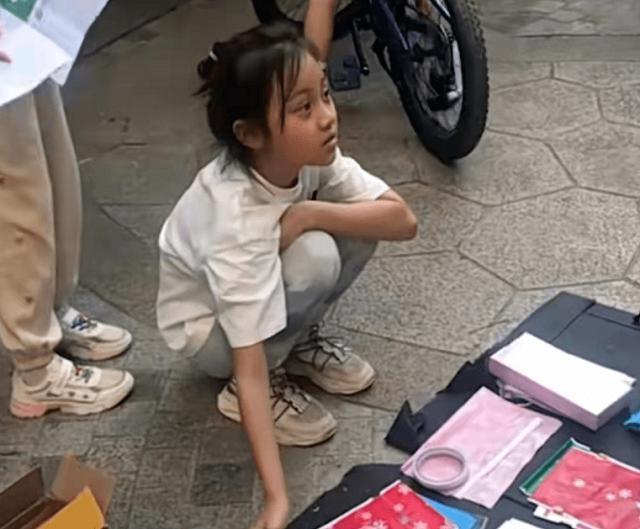 李小璐贾乃亮要复婚？照片曝光，只是分得很体面