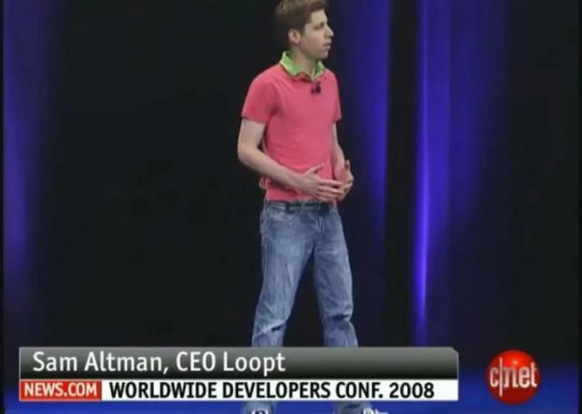 火爆出圈的AI Pin，就是ChatGPT别在你胸口的一个插件