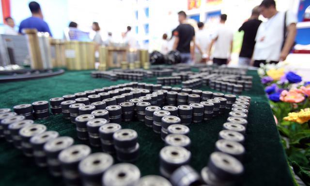 在红海中找蓝海，电商们角逐工业品万亿赛道