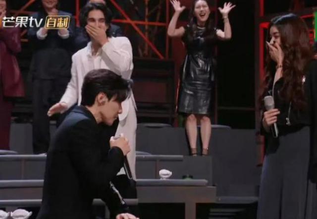 唐禹哲承认11年前未婚生子！现女友也知情