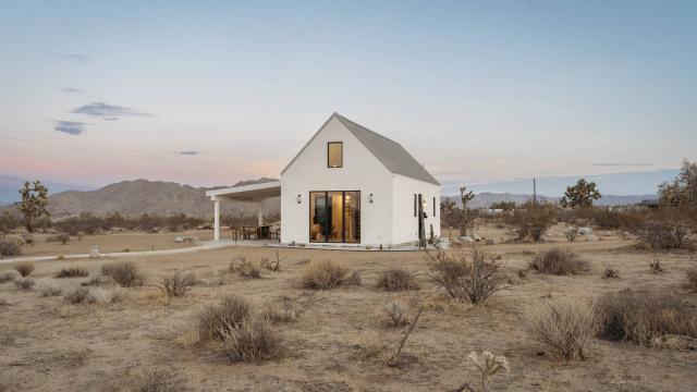 200 万套霸榜的房子，怎么迷住全世界 City Walk 的年轻人