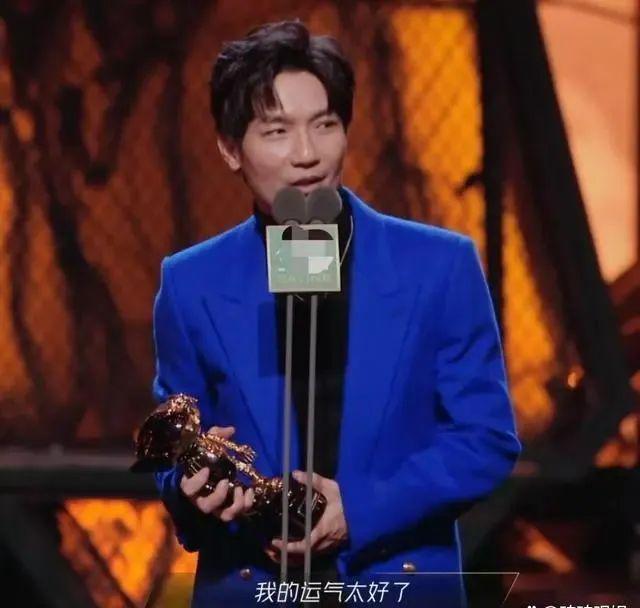 他打败了资本？