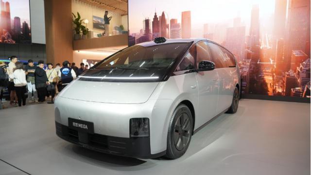 广州车展全是新车，但人多的只有国产车。