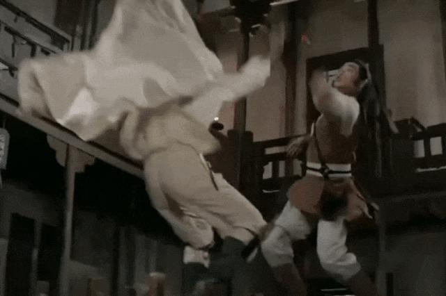 “最美赵敏”猝死床上3天才被发现，原因令人唏嘘