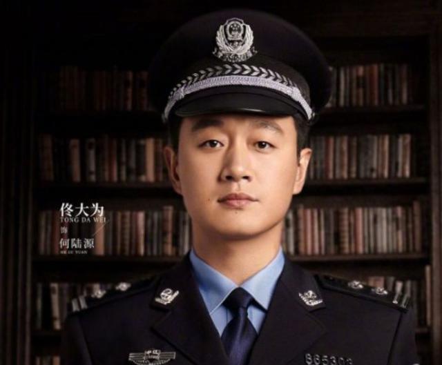 盘点2023年荧屏制服大叔，熟年男演员打开魅力新思路