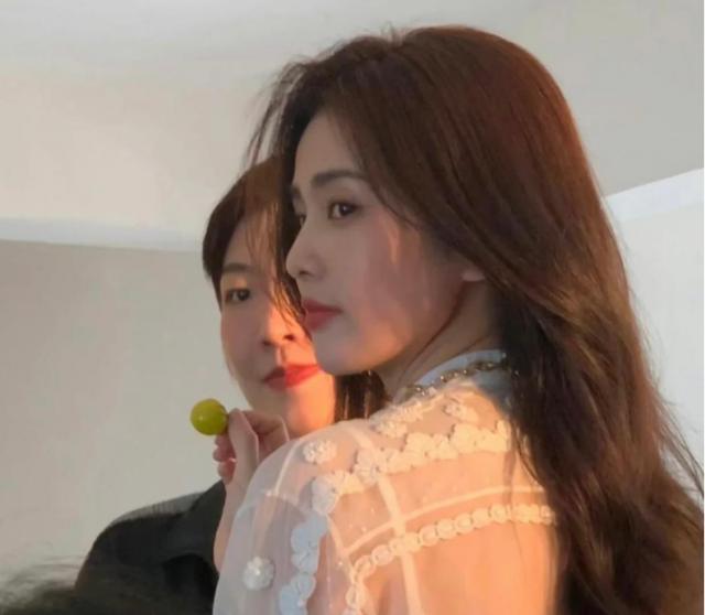 又被全网嘲，冤吗？