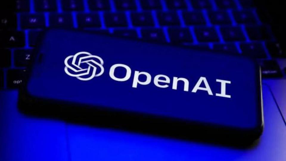 外媒：约500名OpenAI员工敦促董事会辞职 否则他们将转投微软