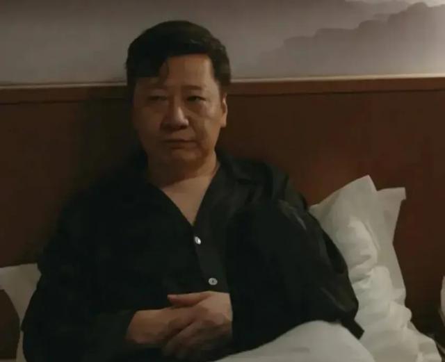 《无所畏惧》里摆烂的“老戏骨”：朱时茂跌下神坛，演技尴尬