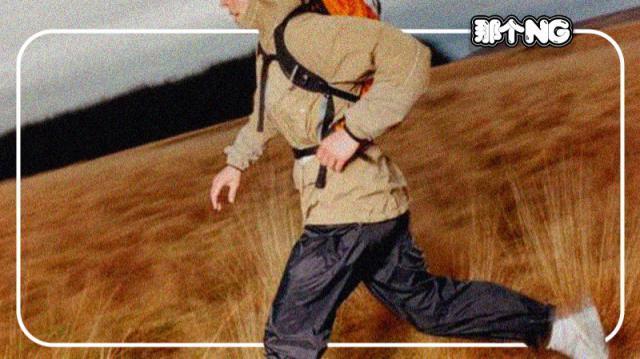 一万块钱的冲锋衣，割了哪些中产