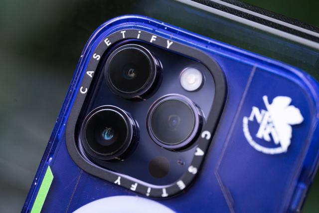 常年被抄袭的手机壳潮牌，因抄袭站上了被告席