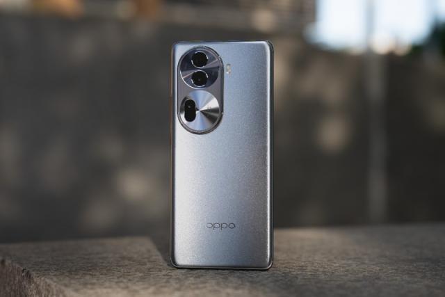 Reno11系列有多流畅？源自OPPO刻在骨子里的流畅基因