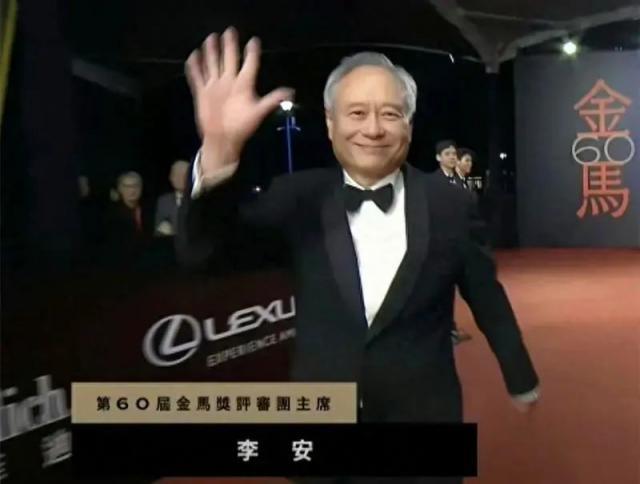 这一夜，林志玲打扮越来越像日本女人，女神形象幻灭