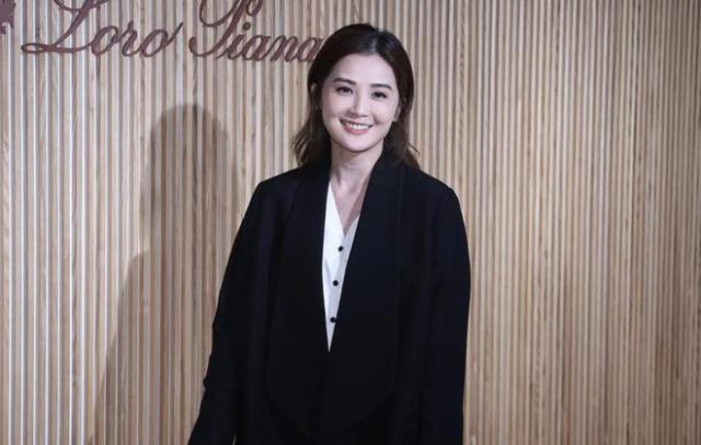 蔡卓妍否认石恒聪出轨，分手并非第三者介入，心疼两位“C小姐”