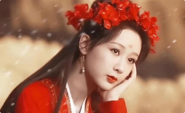 艳压刘诗诗，20多年不变美貌，这位49岁第一冻龄贵妇真绝色