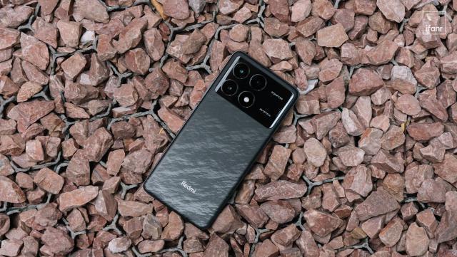 Redmi K70 系列体验：3499 元起售，性能依旧强劲，外观、拍照和充电都有大升级